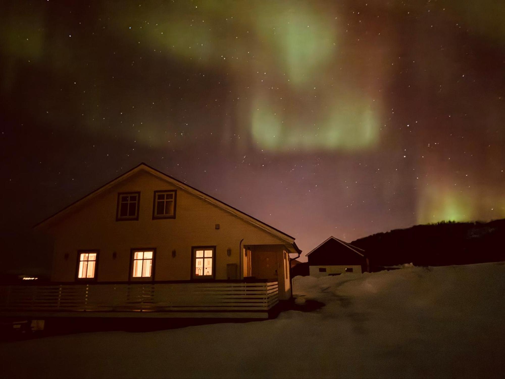 Heggelund Villa Svensby Bagian luar foto